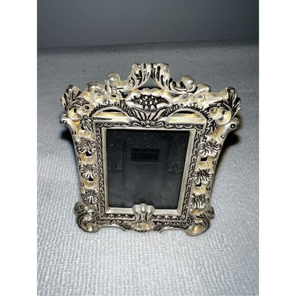Picture Frame Floral Victorian Antique Picture Dainty Silver Color - Picture 1 of 4